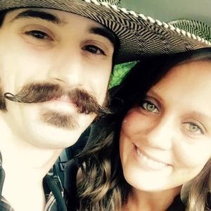 Meet your Posher, Logan